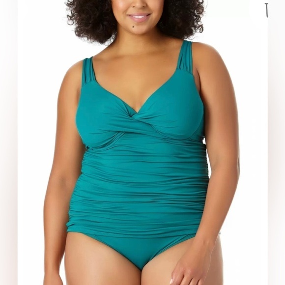 Anne Cole Plus Size Twisted Front Underwire Tankini 24 W Macys - Picture 1 of 9